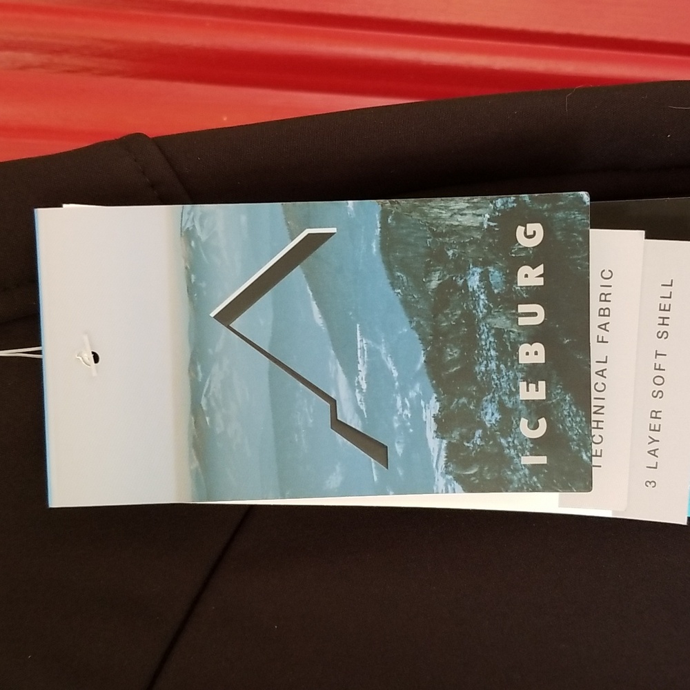 NWT Iceburg Soft Shell Snow Pants size medium - Picture 3 of 12